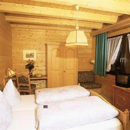 Affittacamere Dietrich 4*
