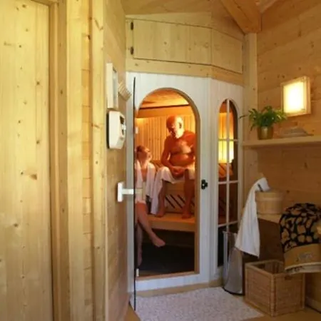 Guest house Dietrich 3*